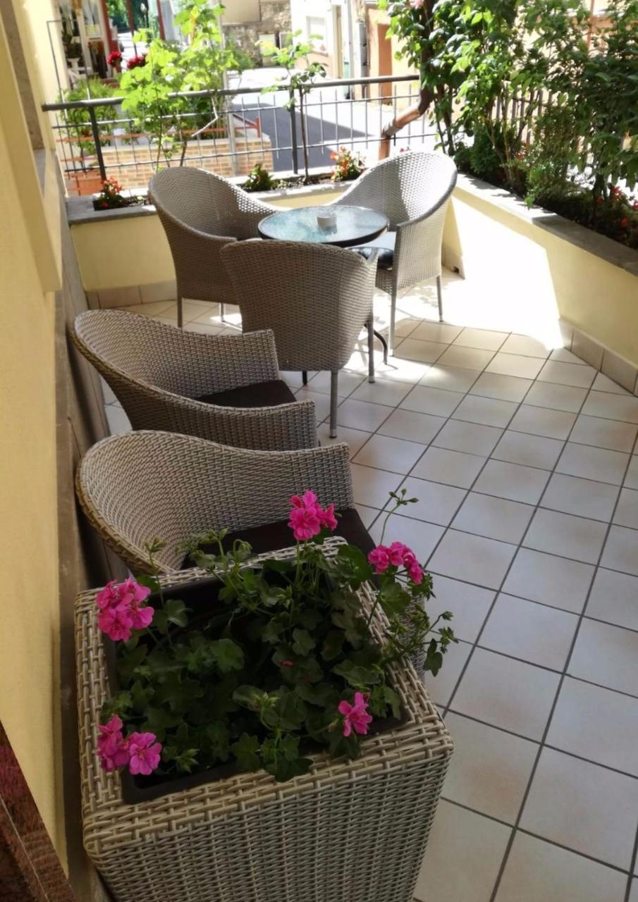 Hotel Pompei Fiuggi Luaran gambar