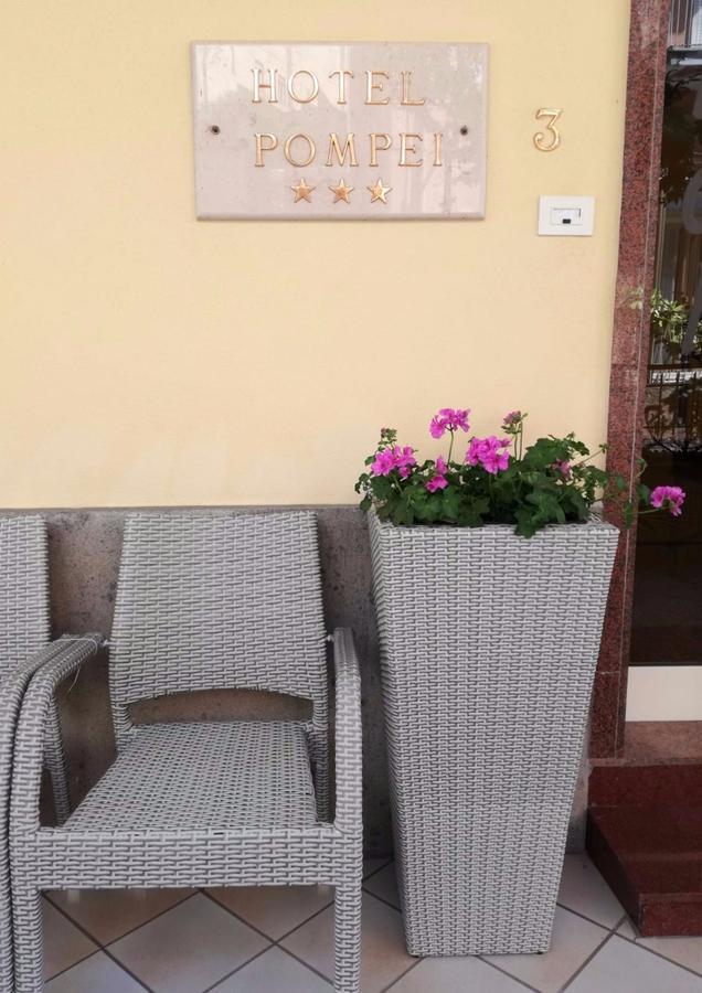 Hotel Pompei Fiuggi Luaran gambar