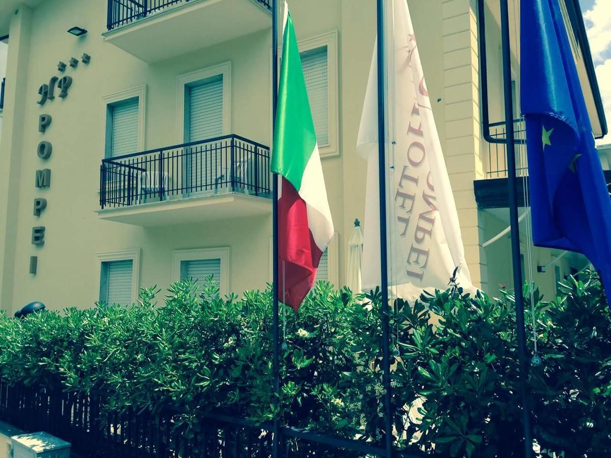 Hotel Pompei Fiuggi Luaran gambar
