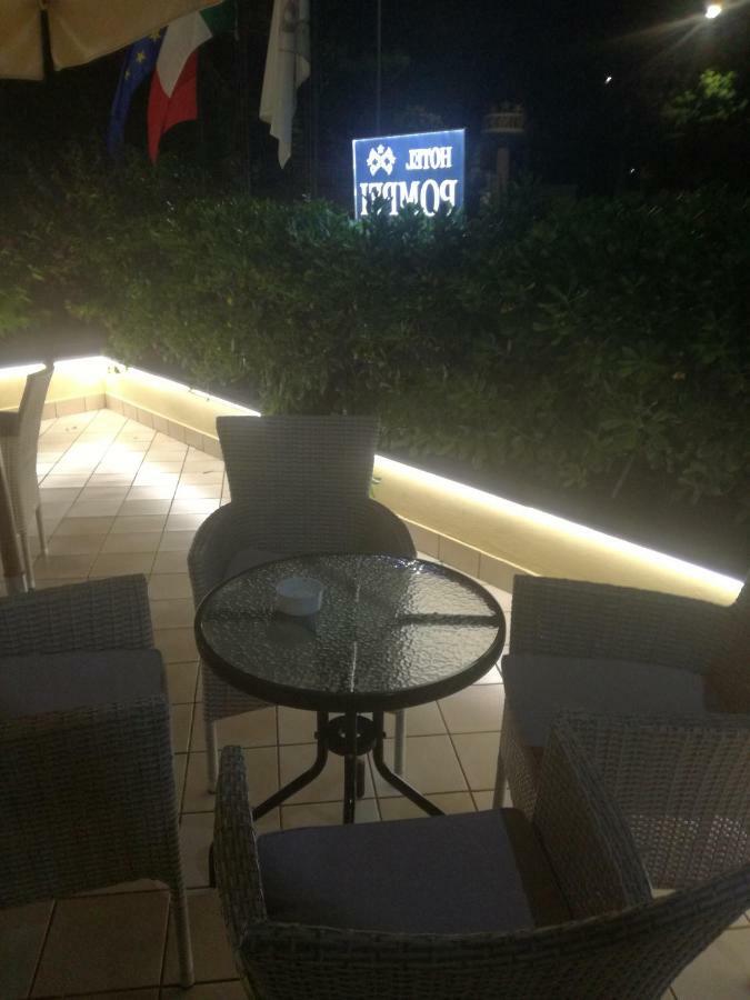 Hotel Pompei Fiuggi Luaran gambar
